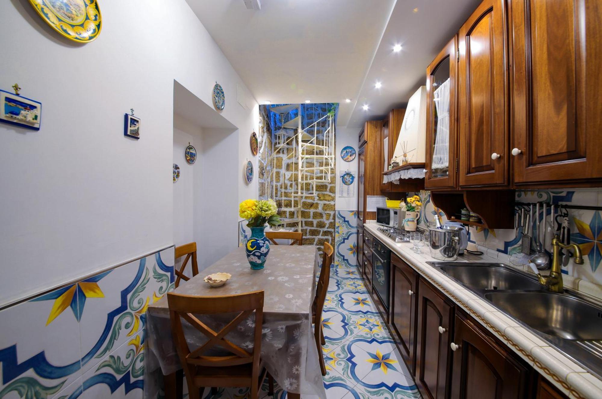 Giallo Napoletano Appartement *