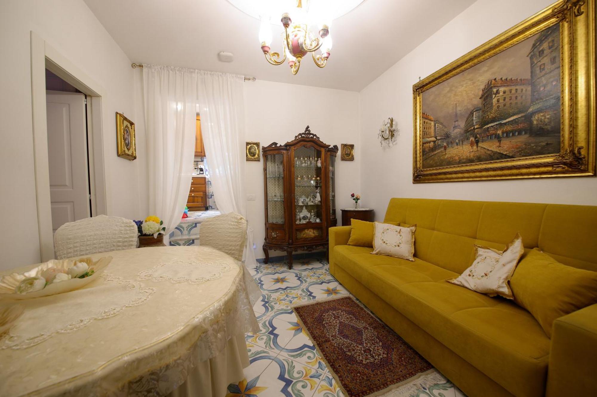 Giallo Napoletano Appartement Napels